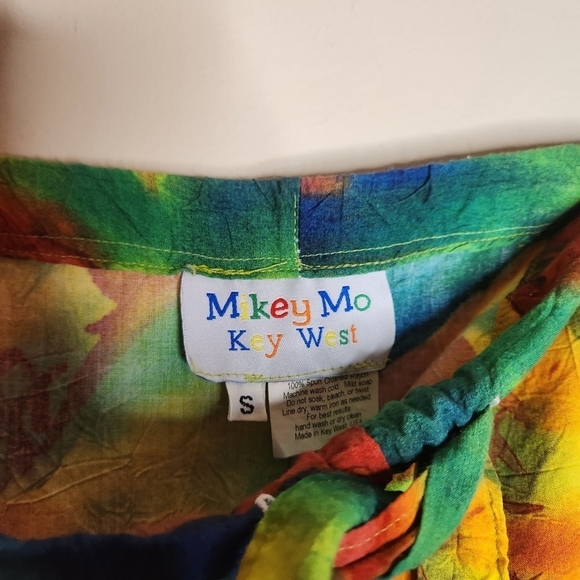 Mikey Mo Key West Linen Like Fish Tie Dye  Material Size Small - Picture 5 of 6